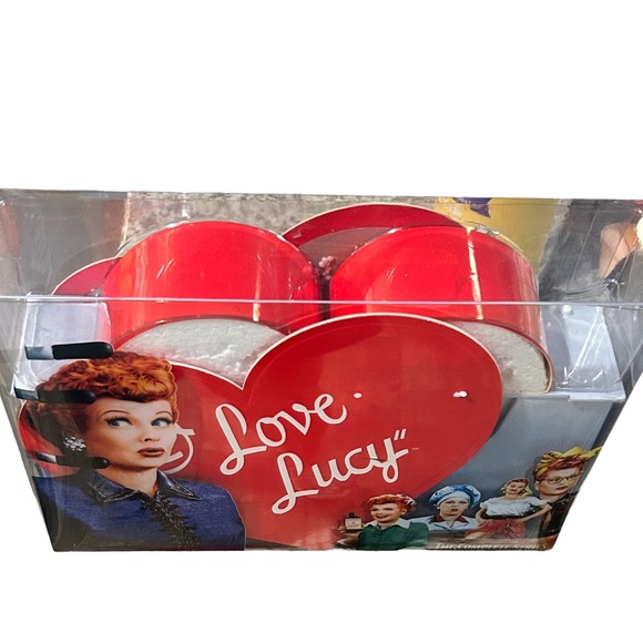 I Love Lucy: The Complete Series All 9 Seasons 194 Episodes - Picture 2 of 3